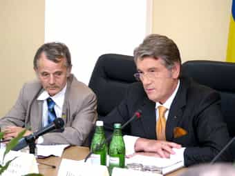 Ющенко ищет пути сближения с Меджлисом